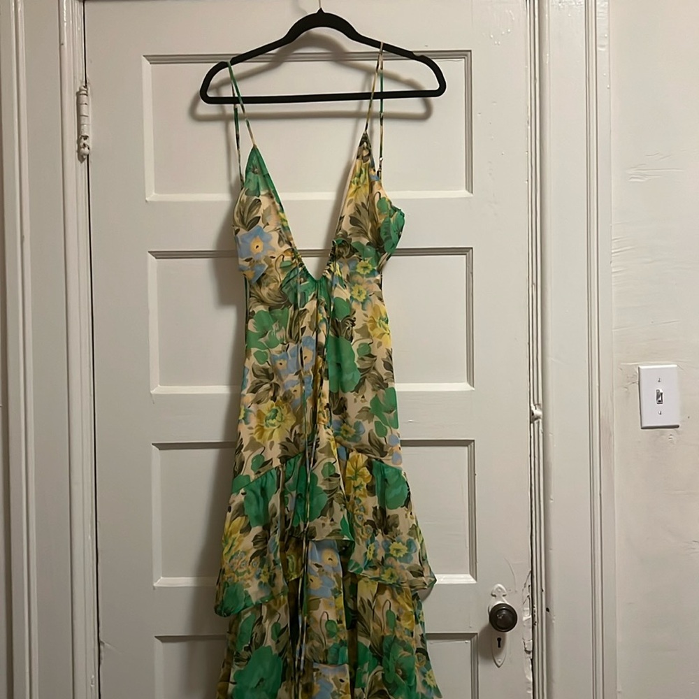 ASTR the Label- never worn dress. Strapped top and flowy bottom